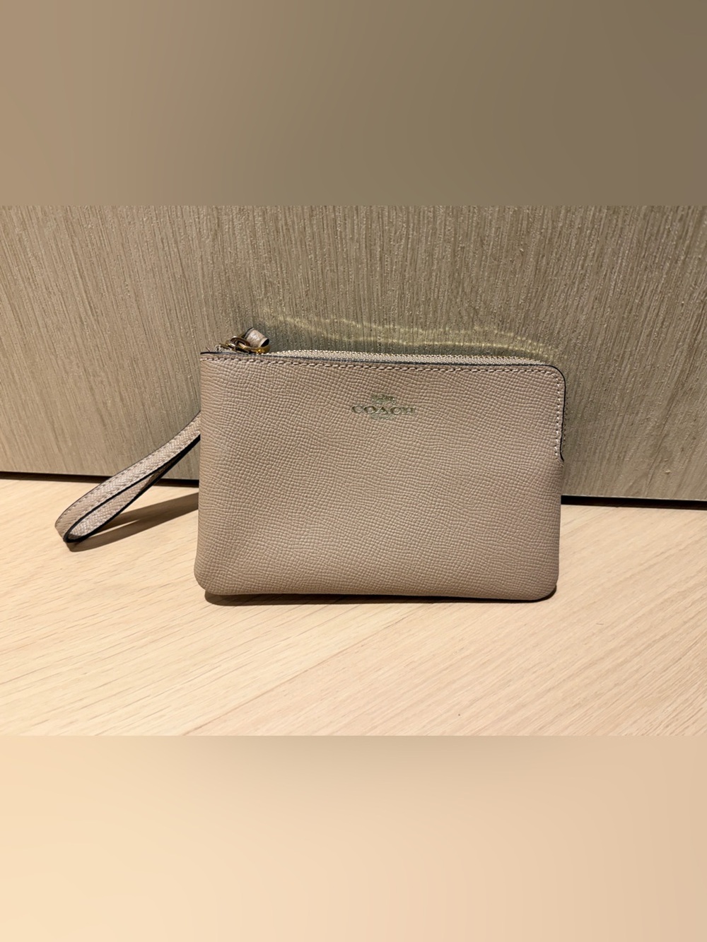 Coach Corner Zip Wristlet